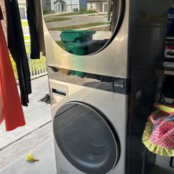 Lg, Thin Q Washer And Dryer