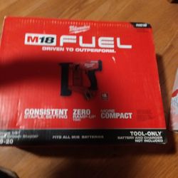 M18 Fuel 18 Gauge Crown Stapler 