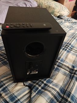 JBL 2.1 subwoofer and remote only 150 firm  see pictures for details specs 150 price drop 120 firm no less hardly used