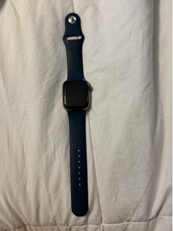 Apple Watch Series 7 size 41mm