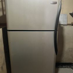 Frigidaire Refrigerator