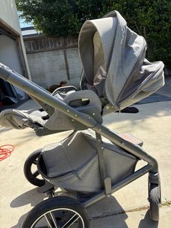 NUNA STROLLER