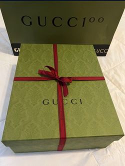 GUCCI SLIDES AUTHENTIC w/RECEIPT DOCUMENTS