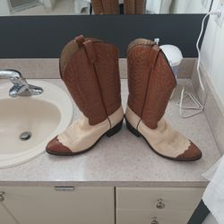 Cowboy Long Boots Made In USA, Size 10-1/2, Excellent Conditions