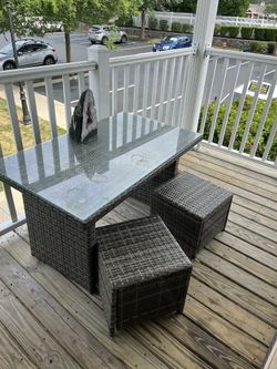 Six Piece Patio Set 600