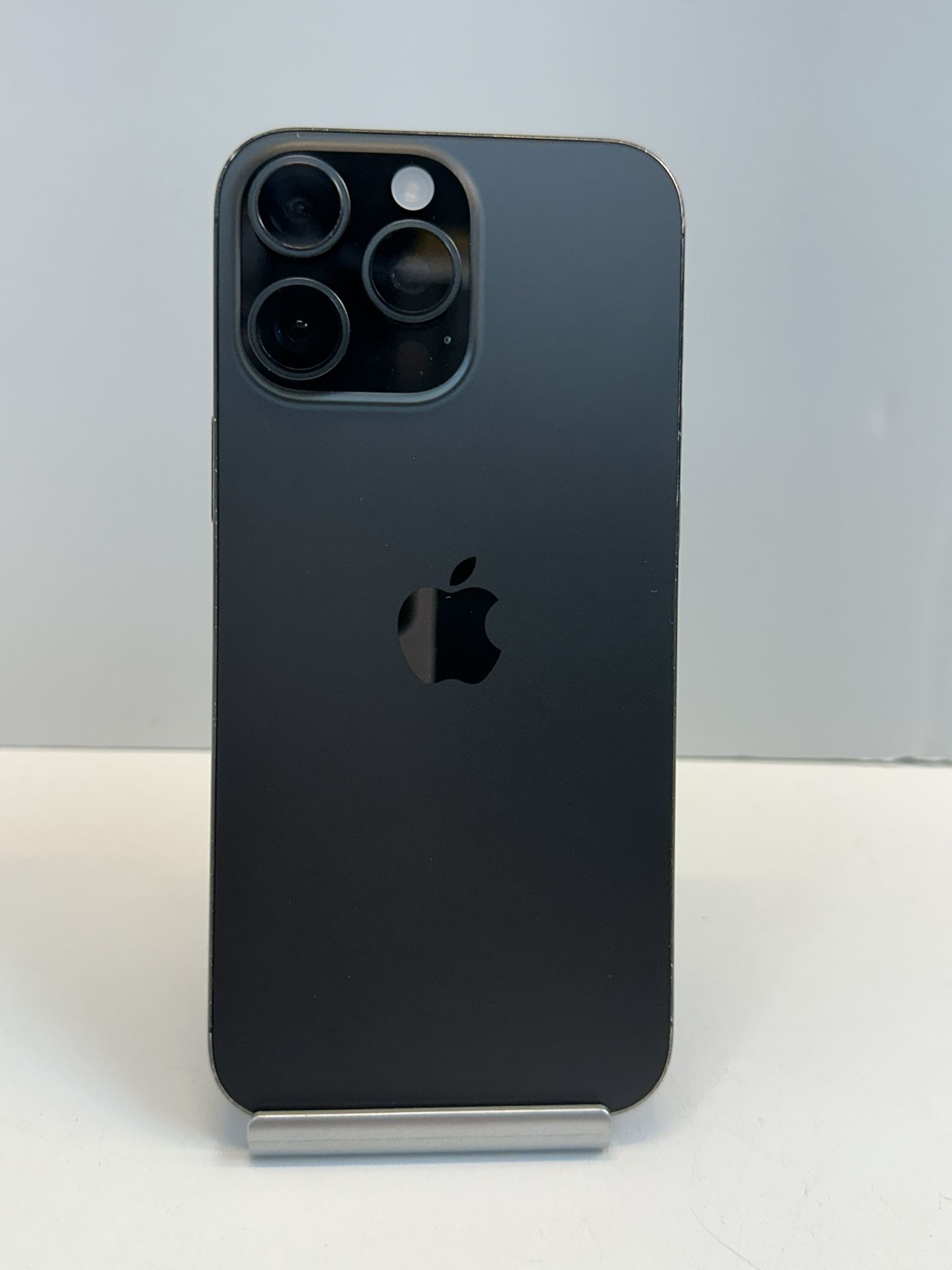 Apple iPhone 16 PRO MAX 256gb. ( Unlocked Cellphone )