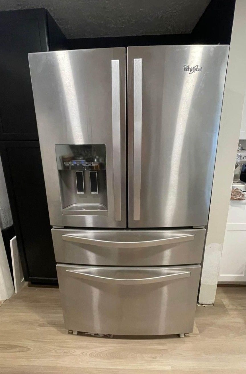 FULL STORAGE UNIT SALE! Excellent Condition😃👍NEED IT GONE ASAP!