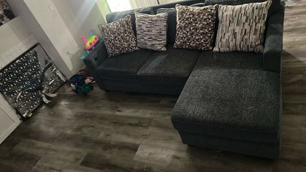 Dark Gray Sectional Sofa with Chaise