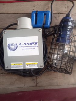 Sea Lamps Submersible Underwater Dock Fish Light System - Working