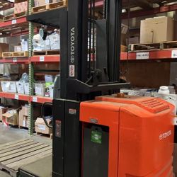 Forklift for sale
