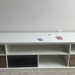 Tv Stand / Dresser