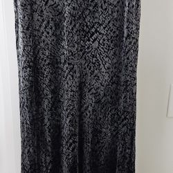 Anne Klein Bkack and Silver Velvet Long Dress