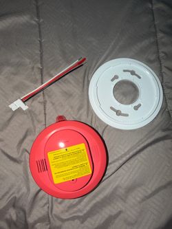 Kidde Smoke Detector, Hardwired with AA Battery Backup, 20SAR, 1 Pack