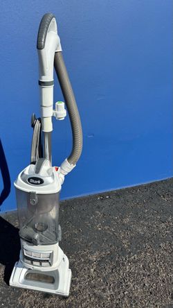 Shark Navigator Professional Lift-Away Vacuum
