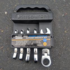 Pittsburgh 5 pc stubby flex-head ratchet wrench set