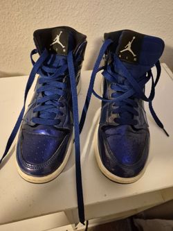Nike Air Jordan's  1 Retro High  DEEP  Royal Blue  size  6 y for  girls
