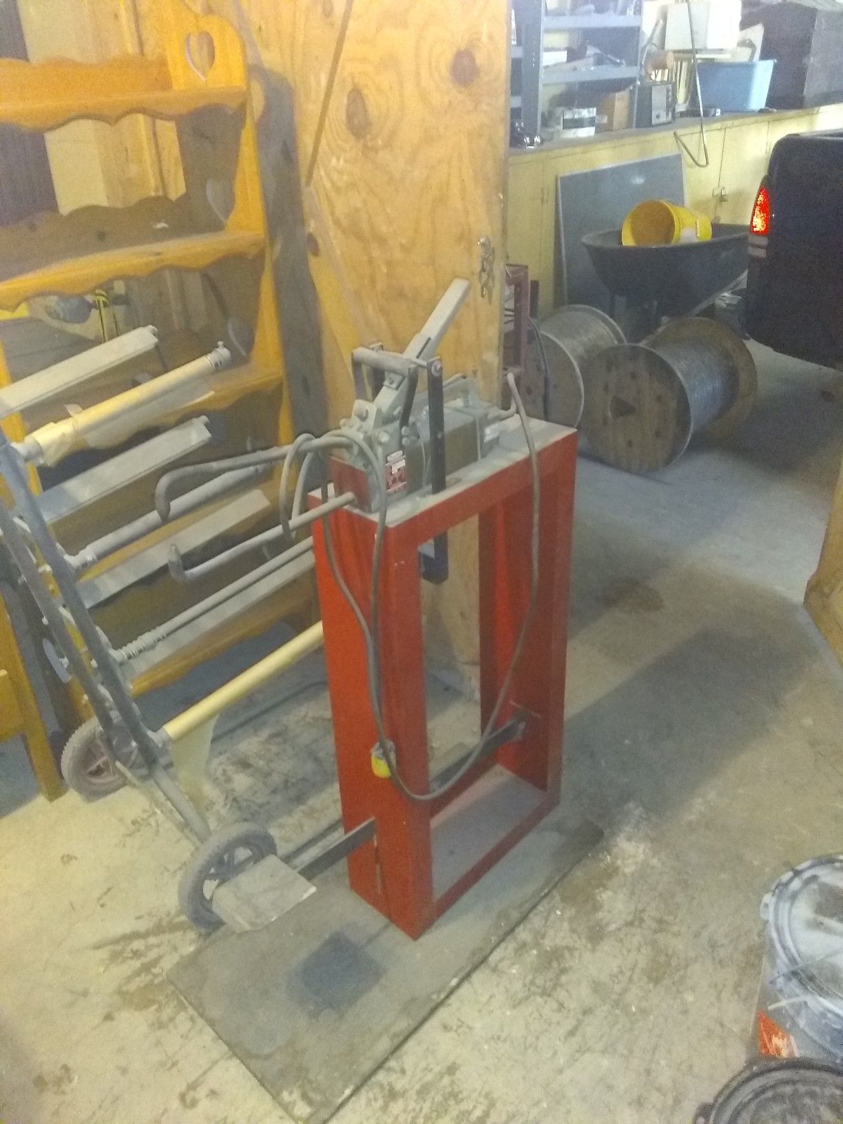 Dayton portable spot welder with stand and foot control