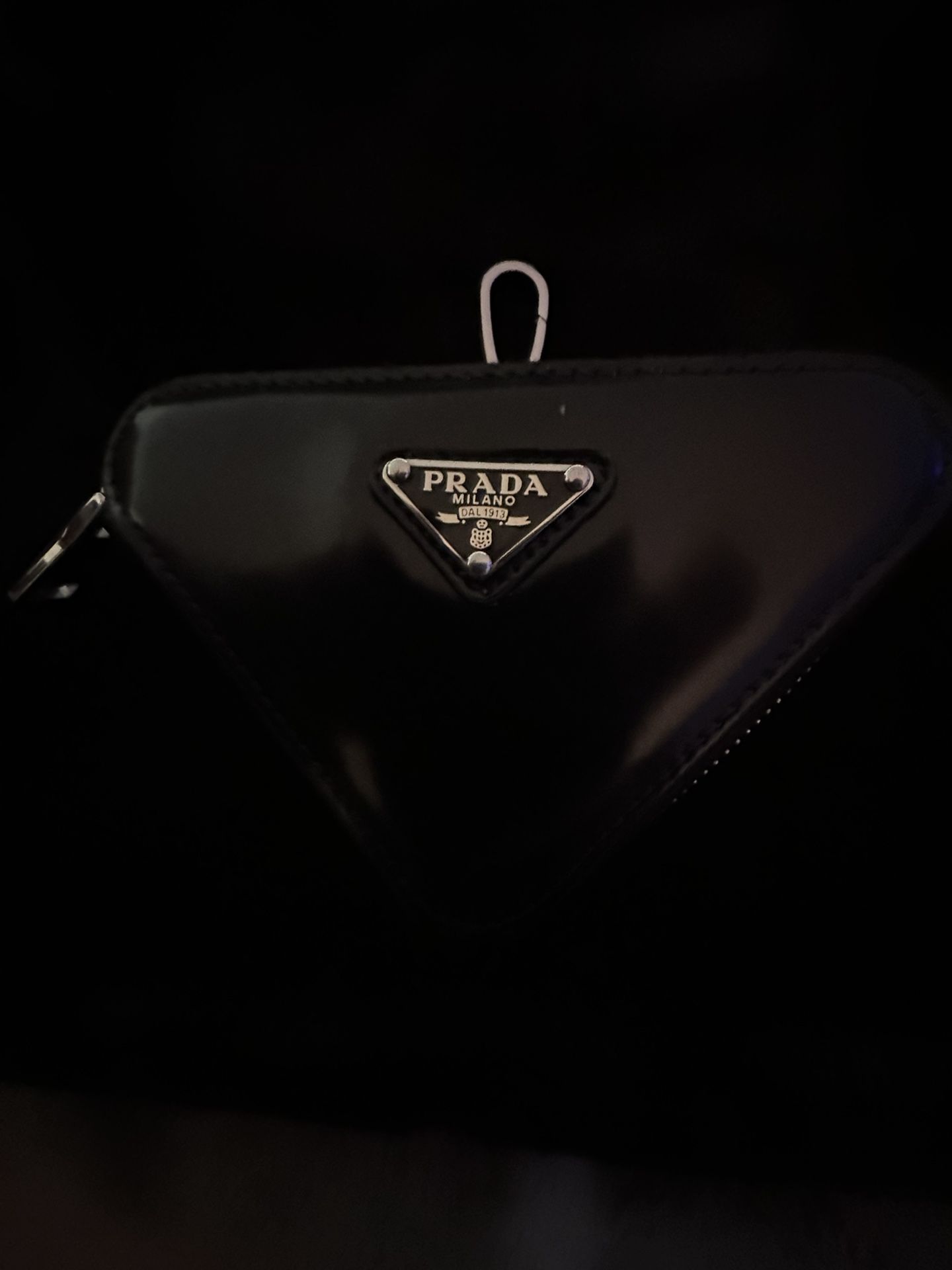 Prada Saffiano Small Camera Bag for Sale in Chula Vista, CA - OfferUp