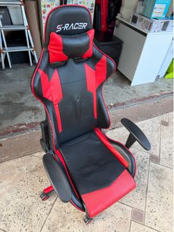 Gaming chair