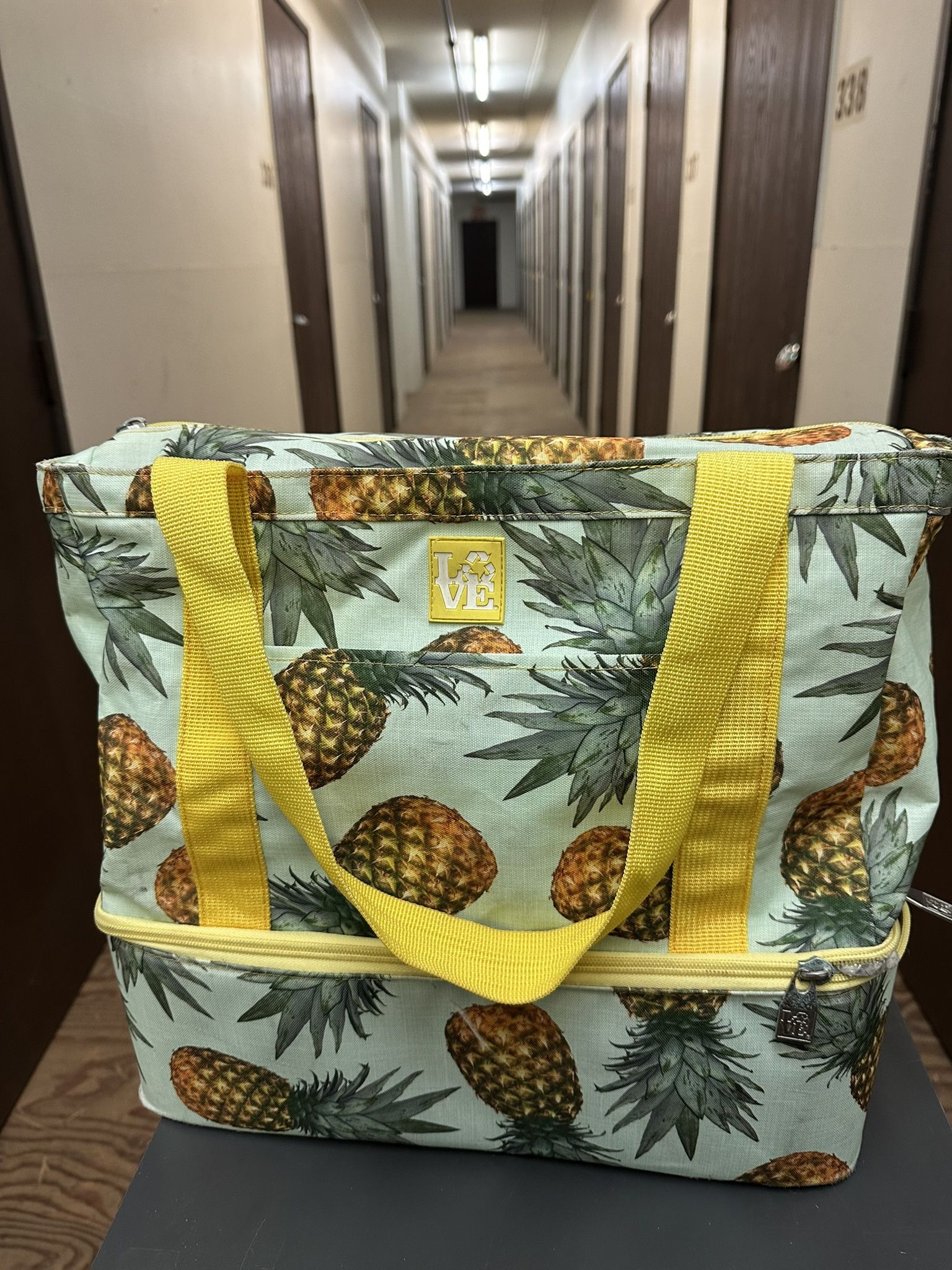 Whole Foods Cooler Bag – Lightweight & Insulated