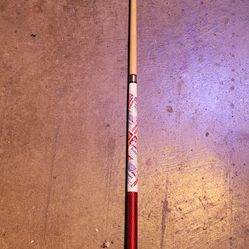 Vintage 1988 Budweiser Beer Billiards Cue 2 Piece Pool Stick 57" Long.  18.4 Oz