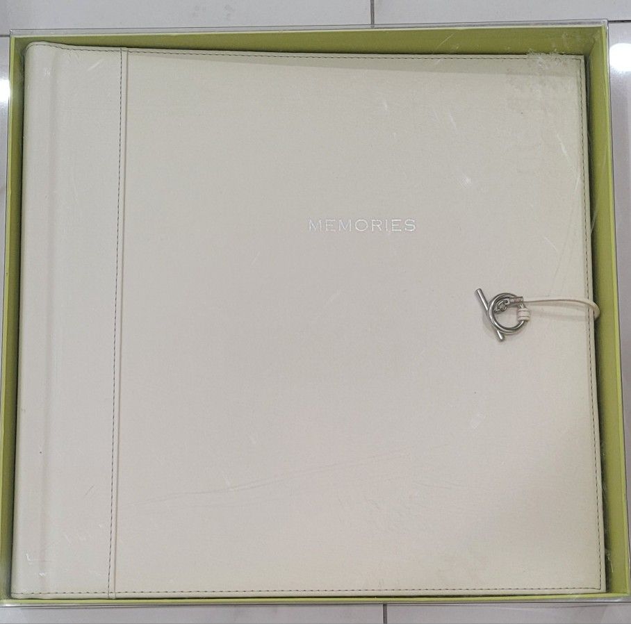 Memories Scrapbook 