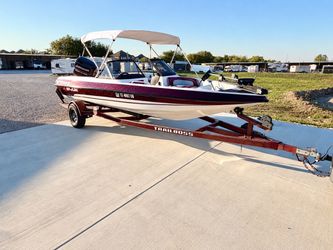 1997 Cajun fish and ski boat 18 feet long