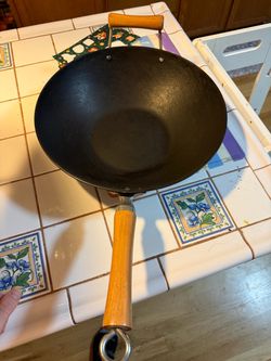 Cast Iron Wok