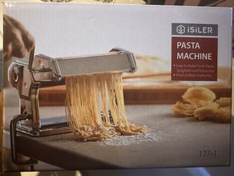 Pasta machine