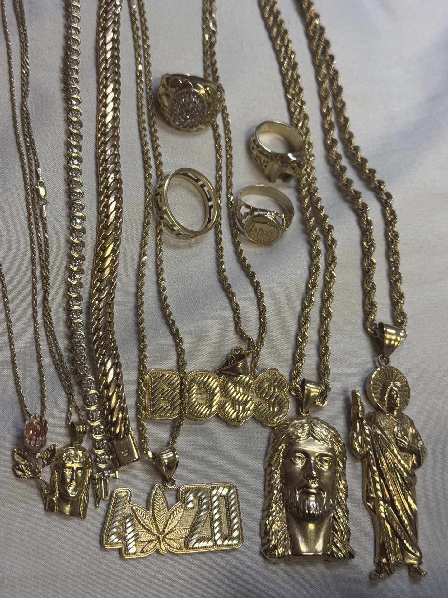 Buying All Gold 10k 14k 18k Chain Pendant Even Broken