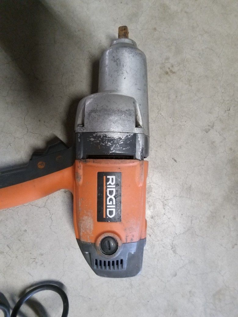 RIDGID IMPACT WRENCH R6300 Tools & Machinery