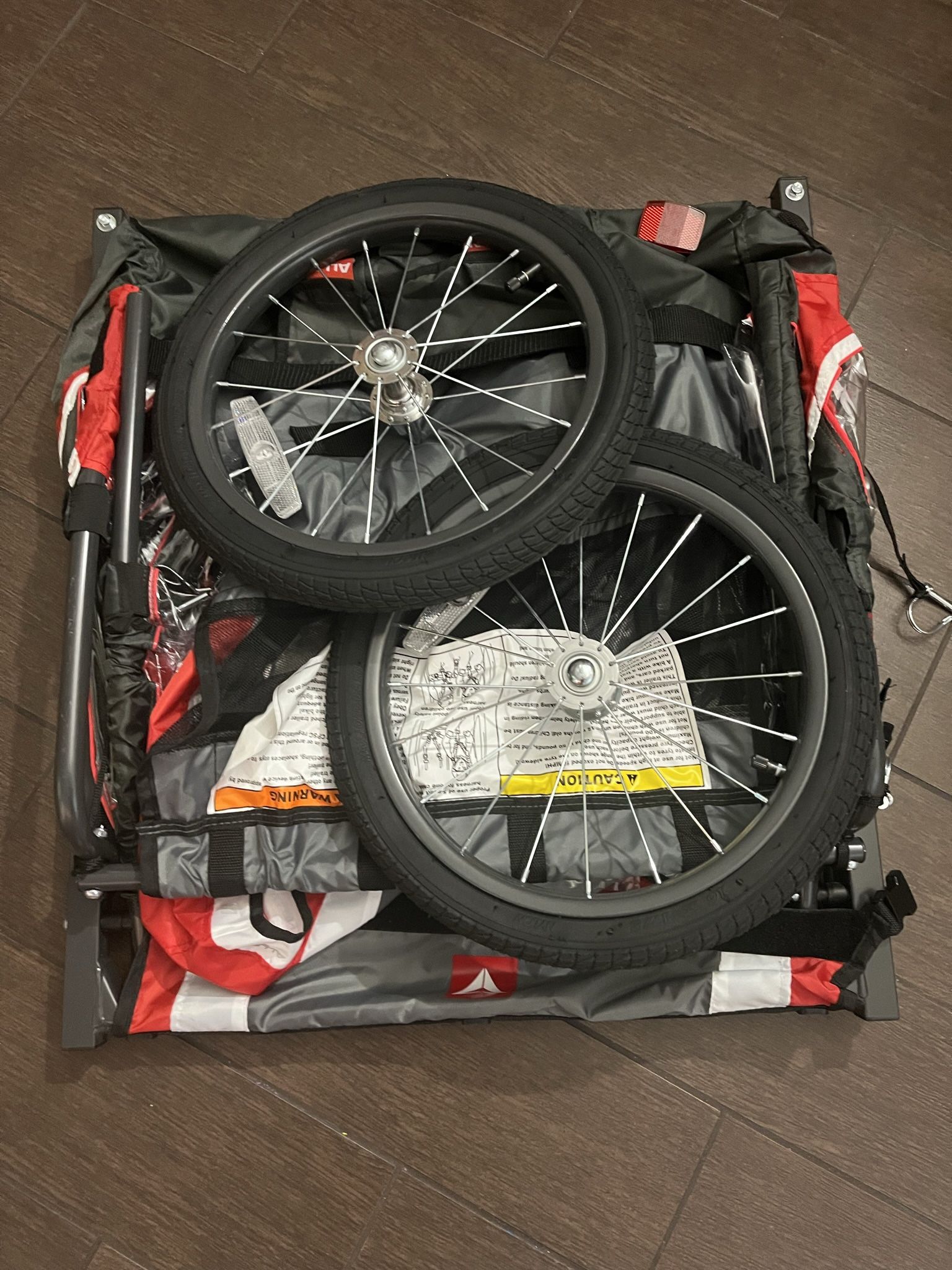 Bike Trailer Like New Other - Sports & Outdoors