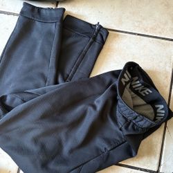 Nike Therma-Fit Men’s XL Black Fleece Lined Tapered Joggers Zip Ankles