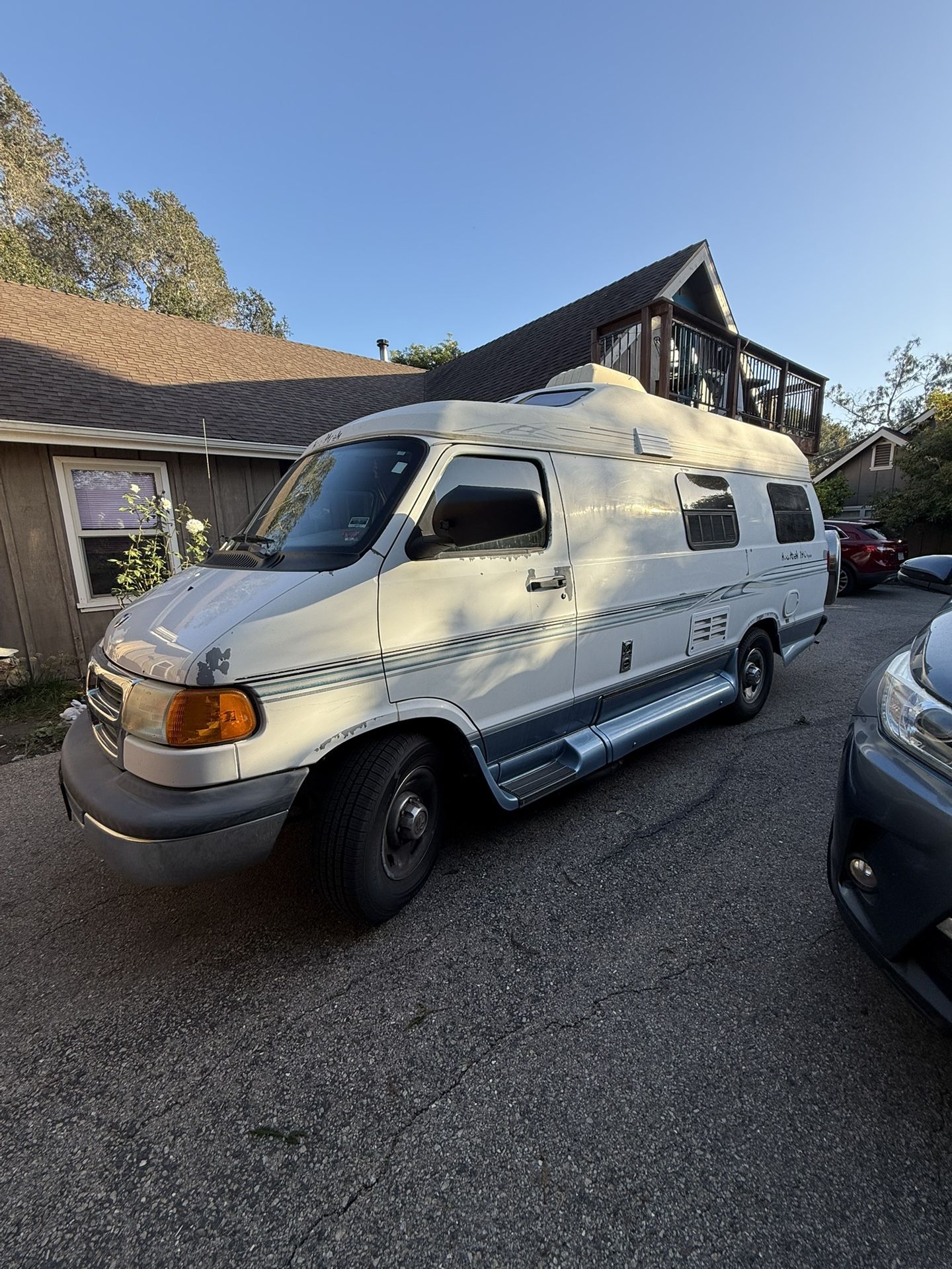 2003 Roadtrek 190 Popular Camper Van