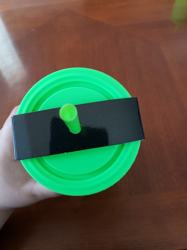 Billie Eilish Green Black Water Bottle Tumbler Cup 24oz.