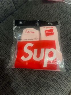 Supreme x Hanes Cushion Crew Socks 2-Pack Pink
