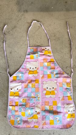 Lot of 5 Kids Aprons – Cute Animal & Cartoon Prints Price $15 OBO Description Selling a lot of 5 kids aprons with cute animal, bear, duck, and car