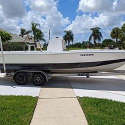 Aquasport 24' 2019 With Suzuki 200HP 2019 With Trailer 