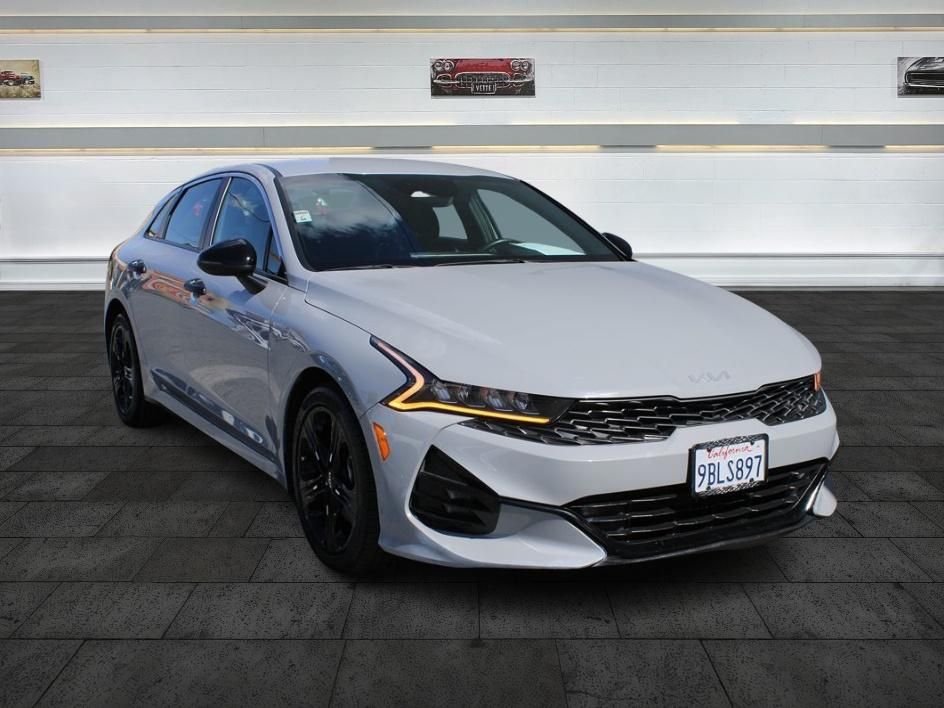2022 Kia K5