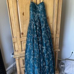 Prom Dress Strapless Dark Green size 3