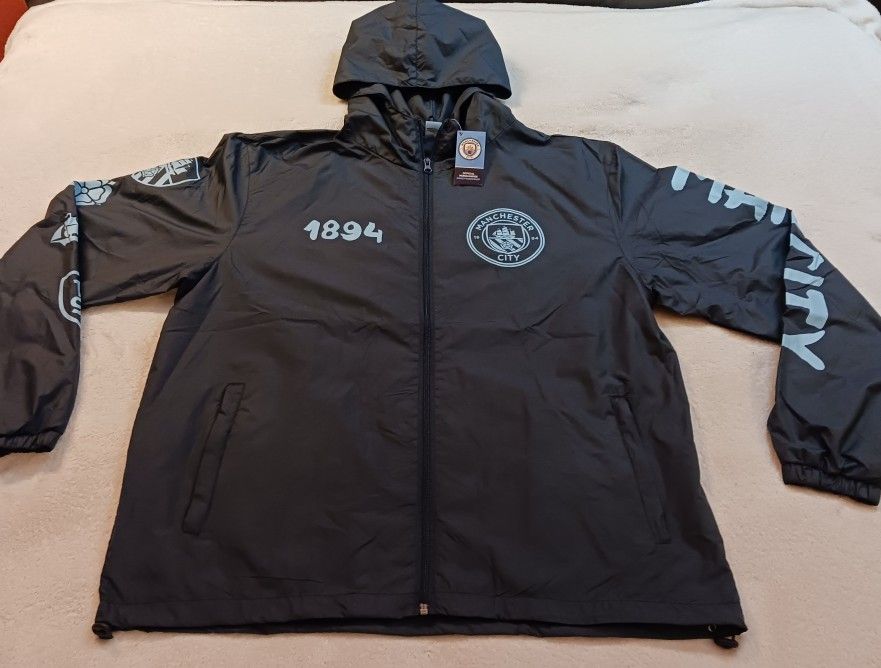 Manchester City OFFICIAL TEAM Windbreaker JACKET XL NEW!!!