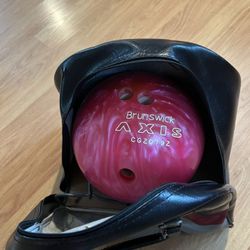 Vintage Bowling Brunswick 10 Pound Bowling Ball With A Vintage Bowling Ball Bag All I’m Excellent Condition 