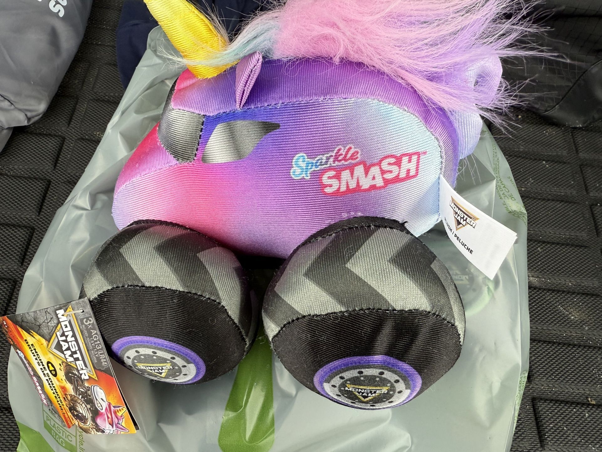 Sparkle Smash Plushie Monsterjam