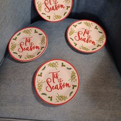 Holly Berry Christmas Plates 