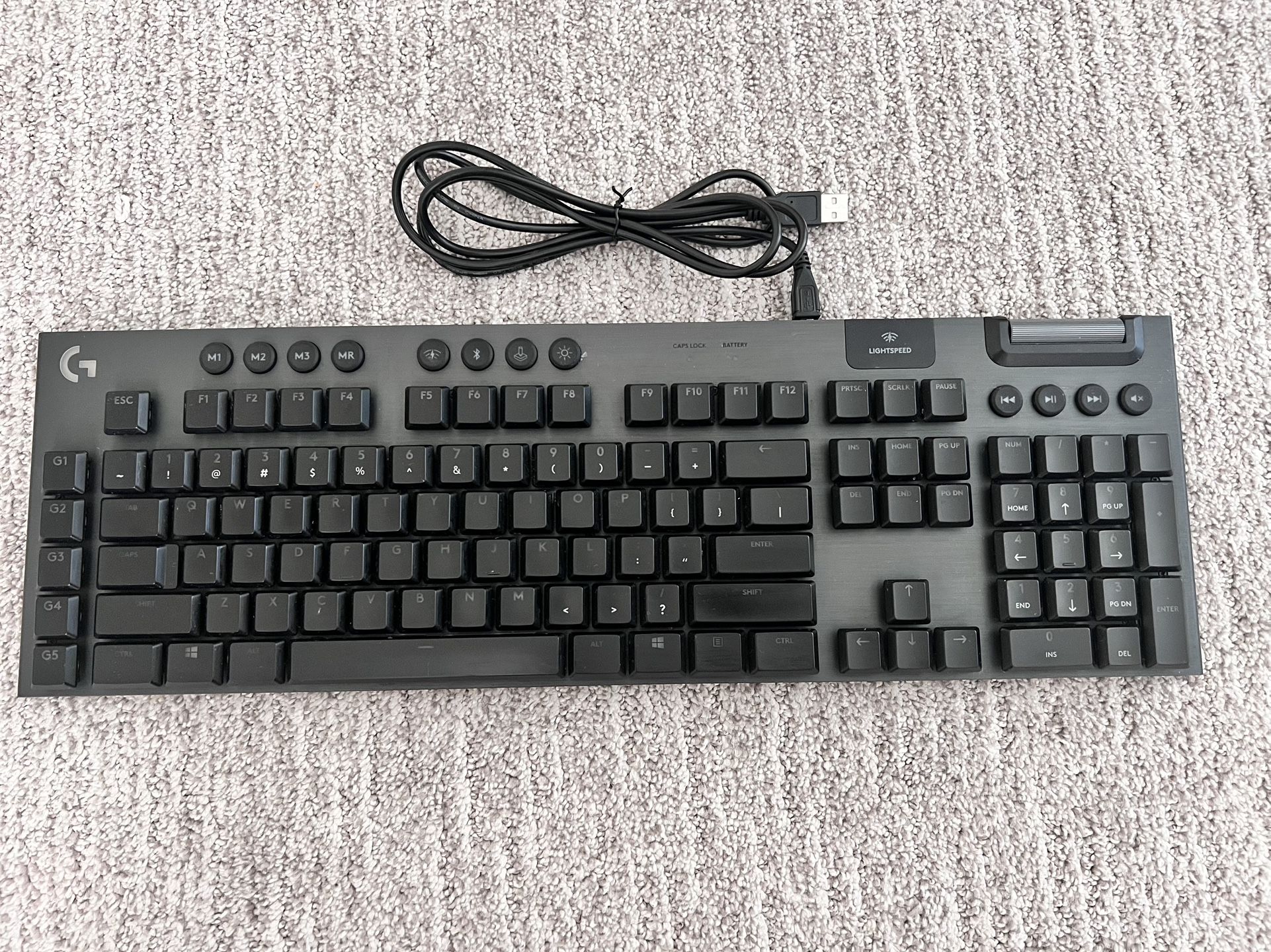 Logitech G915 LIGHTSPEED RGB Mechanical Gaming Keyboard, Low Profile GL Clicky Key Switch, LIGHTSYNC RGB, Advanced LIGHTSPEED Wireless and Bluetooth