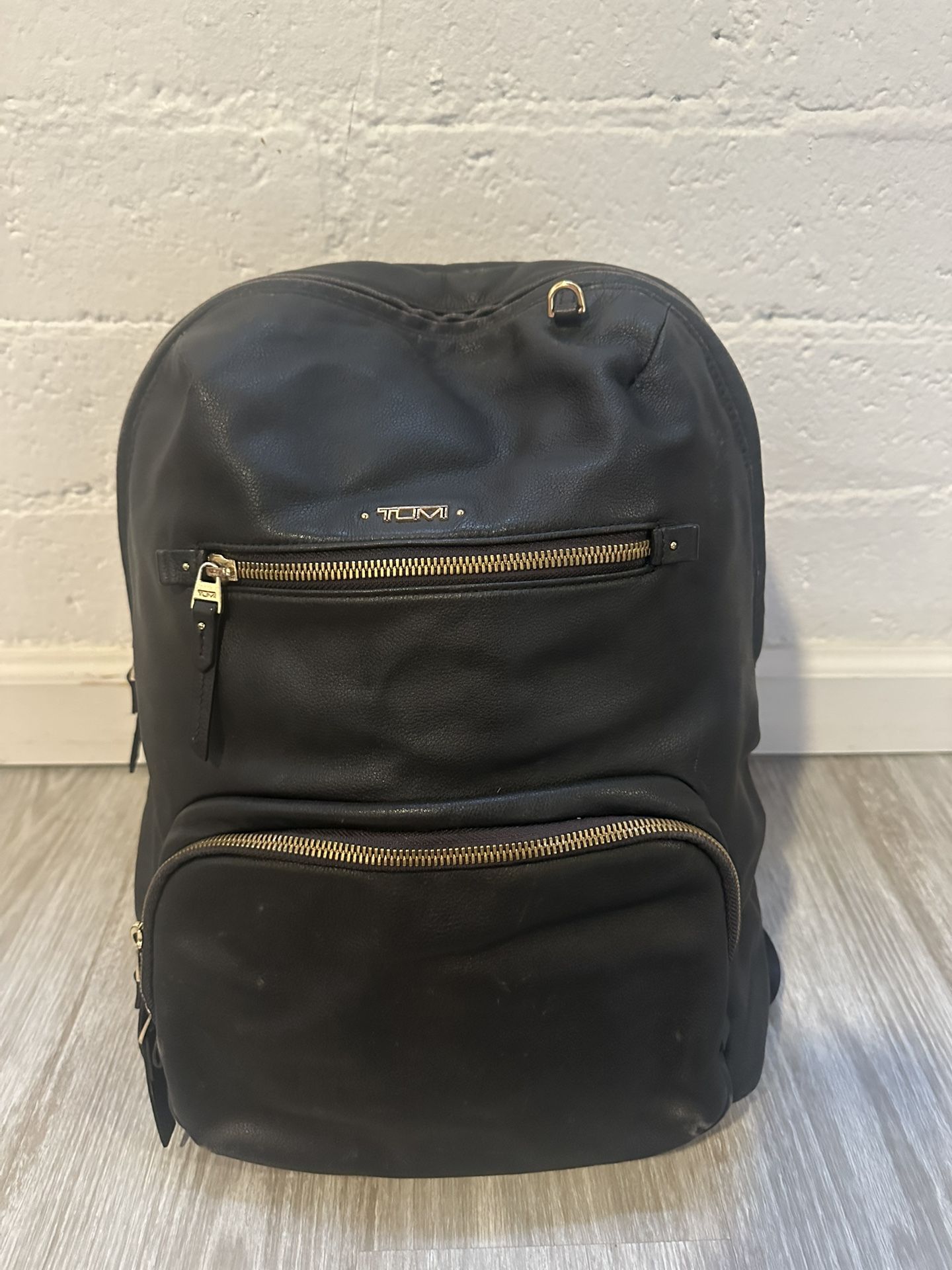 Tumi Voyageur Halle Black Leather Backpack