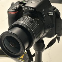 NIKON DS5600 DSLR CAMERA