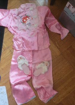 Chinese little girl outfit