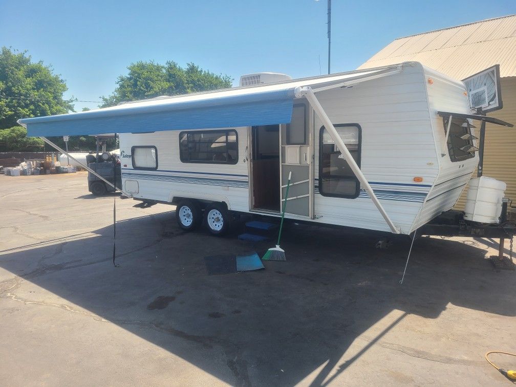 1997 Travel Trailer With Bunks for Sale in Fresno, CA OfferUp