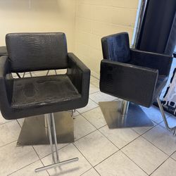 Salon Chairs must go today !